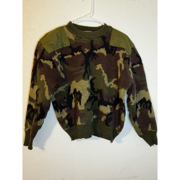 Quality International Knitwear British Commando Camo Sweater Size44 In Chest